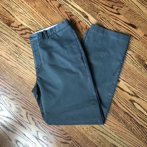 JCrew Regular Fit Essential Chino, 35W Men’s